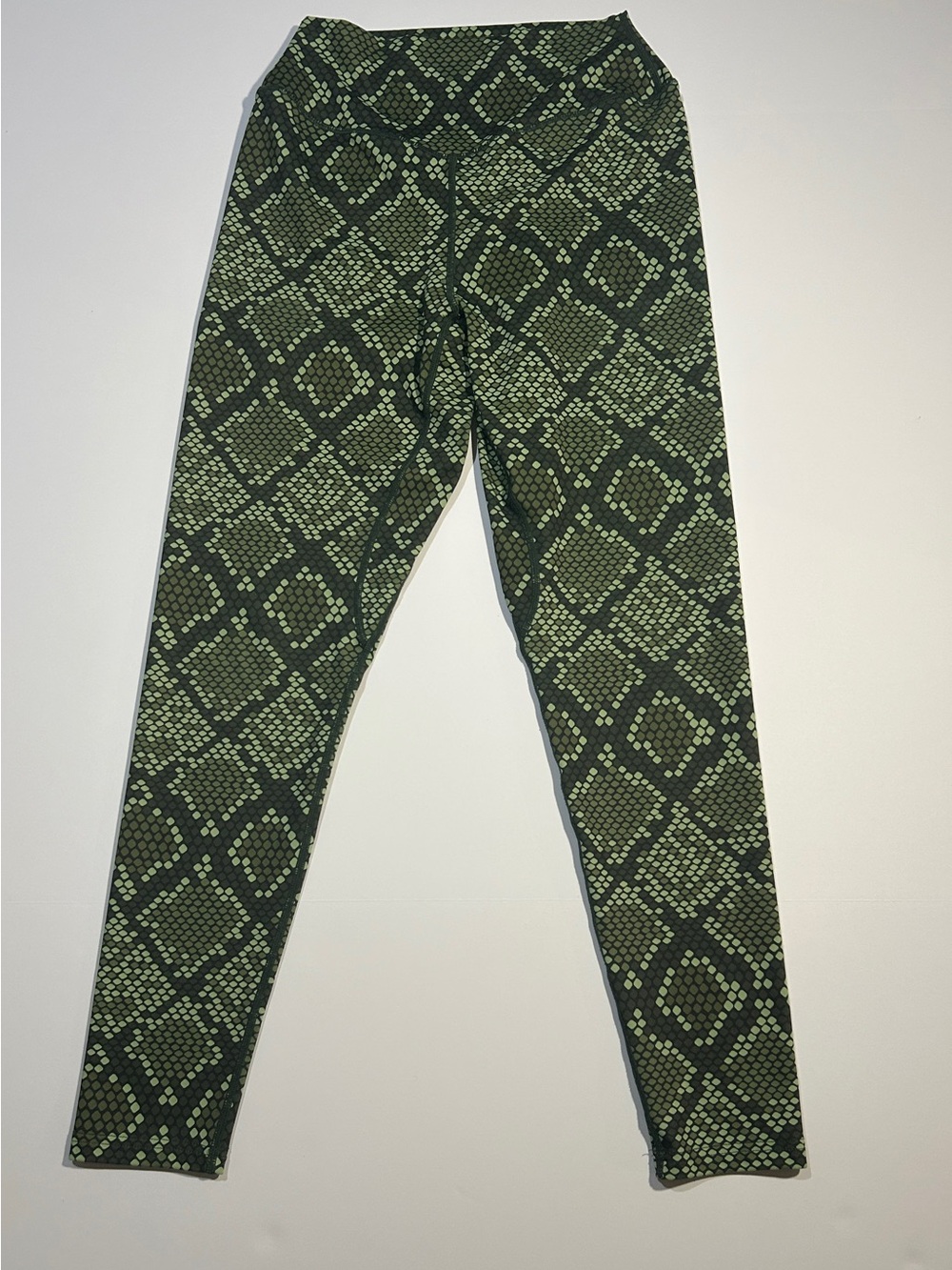 Balance Athletica Ascend Pant Viper Green Python Snake Leggings M
